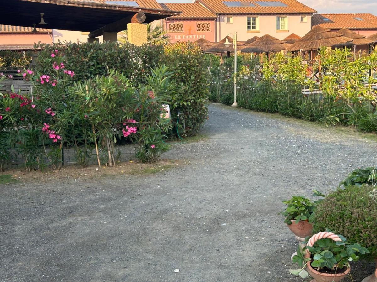 Fattoria Palazzeta - Pet & Family Friendly Cecina (Livorno) Exterior foto